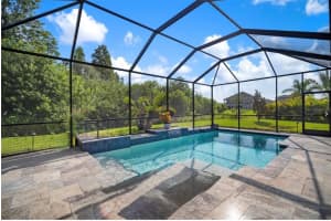 7004 MAINLAND AVENUE, APOLLO BEACH, FL 33572 - MLS#MFRTB8472759