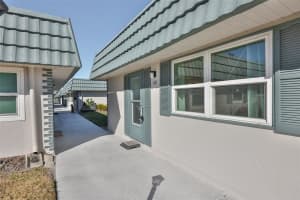 1811 BEDFORD LANE, SUN CITY CENTER, FL 33573 - MLS#MFRTB8472772