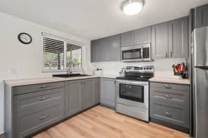 6305 MACDILL AVENUE, TAMPA, FL 33611 - MLS#MFRTB8472929