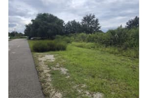 2605 70TH STREET, LEHIGH ACRES, FL 33971 - MLS#MFRTB8472941
