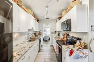 2818 11TH AVENUE, BRADENTON, FL 34205 - MLS#MFRTB8473033