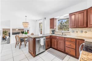 8500 144TH LANE, SEMINOLE, FL 33776 - MLS#MFRTB8473046