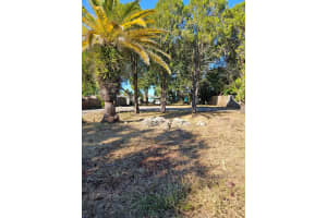 12709 CAPITOL DRIVE, HUDSON, FL 34667 Sold 05/05/26