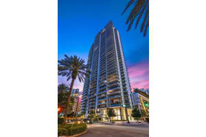 100 1st Ave N #2206, ST PETERSBURG