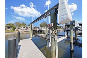 10711 DOWRY AVENUE, TAMPA, FL 33615 - MLS#MFRTB8473099