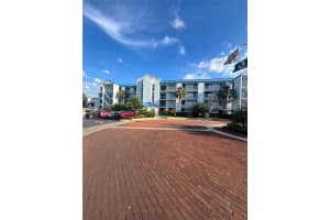 2424 W Tampa Bay Blvd #l203, TAMPA