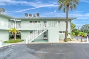 2566 Gary Cir #6, DUNEDIN