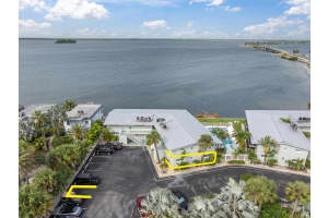 2566 GARY CIRCLE, DUNEDIN, FL 34698 - MLS#MFRTB8473143