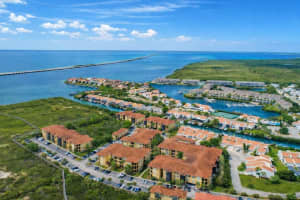 4323 Bayside Village Dr #219, TAMPA