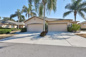 2019 ACADIA GREENS DRIVE, SUN CITY CENTER, FL 33573 - MLS#MFRTB8473220