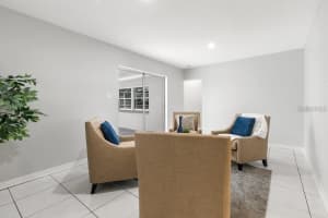 8401 Blackstone Ct Tampa, FL 33615 - Off Market