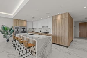 1020 SUNSET POINT ROAD, CLEARWATER, FL 33755 - MLS#MFRTB8473291