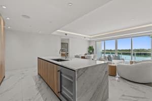 1020 SUNSET POINT ROAD, CLEARWATER, FL 33755 - MLS#MFRTB8473291