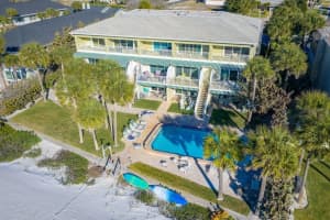 2300 GULF BOULEVARD, BELLEAIR BEACH, FL 33786 - MLS#MFRTB8473306