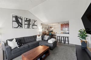 10265 GANDY BOULEVARD, ST PETERSBURG, FL 33702 - MLS#MFRTB8473308