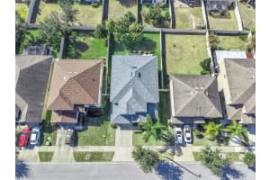 10226 SUMMER AZURE DRIVE, RIVERVIEW, FL 33578 - MLS#MFRTB8473330