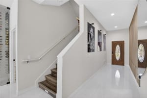 520 VILLA TREVISO COURT, APOLLO BEACH, FL 33572 - MLS#MFRTB8473351