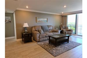 1 KEY CAPRI #612W, TREASURE ISLAND, FL 33706 - MLS#MFRTB8473366