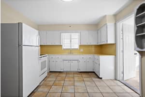 3452 9TH AVENUE, ST PETERSBURG, FL 33713 - MLS#MFRTB8473396