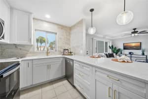 6830 BAY STREET, ST PETE BEACH, FL 33706 - MLS#MFRTB8473462