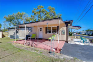 39107 HILLCREST DRIVE, ZEPHYRHILLS, FL 33542 - MLS#MFRTB8473532