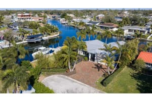 1481 49th Ave Ne, ST PETERSBURG