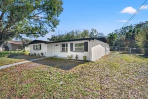 9402 CLUSTER AVENUE, TAMPA, FL 33615 - MLS#MFRTB8473620