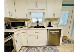 105 PINEBARK DRIVE, PALM HARBOR, FL 34684 - MLS#MFRTB8473643