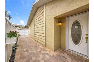 6747 CAPE HATTERAS WAY, ST PETERSBURG, FL 33702 - MLS#MFRTB8473673