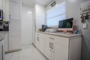 6480 34TH TERRACE, ST PETERSBURG, FL 33710 - MLS#MFRTB8473691