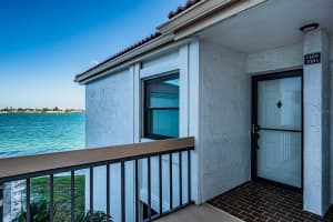 6265 SUN BOULEVARD, ST PETERSBURG, FL 33715 - MLS#MFRTB8473695