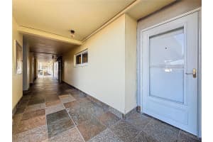 4550 COVE CIRCLE, ST PETERSBURG, FL 33708 - MLS#MFRTB8473752