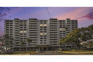 2401 Bayshore Blvd #1007, TAMPA