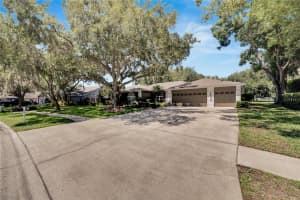 18006 CLEAR LAKE DR, LUTZ, FL 33548 - MLS#MFRTB8473817