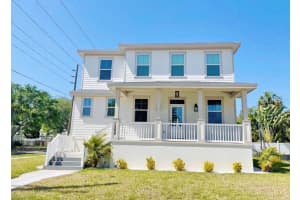 1299 5th St S, ST PETERSBURG