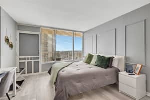 2043 ATLANTIC AVENUE, DAYTONA BEACH, FL 32118 - MLS#MFRTB8473862