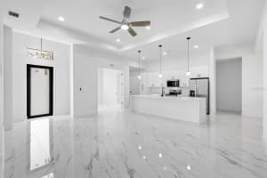 2113 GRAYSON AVENUE, ALVA, FL 33920 - MLS#MFRTB8473920