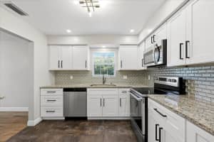 1706 BELLEAIR FOREST DRIVE, BELLEAIR, FL 33756 - MLS#MFRTB8473980