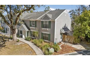 3326 Laurel View Dr, BRANDON