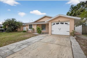 16112 FOXFIRE DRIVE, TAMPA, FL 33618 - MLS#MFRTB8474003