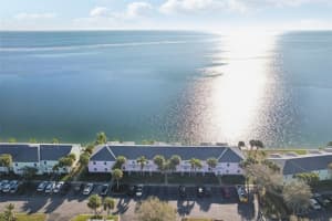 4822 COQUINA KEY DRIVE, ST PETERSBURG, FL 33705 Sold 03/25/26