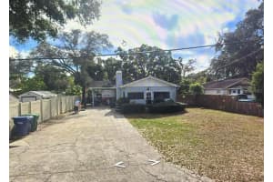 1304 W Burger St, TAMPA