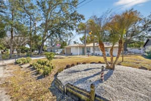 207 LENTZ ROAD, BRANDON, FL 33510 - MLS#MFRTB8474028