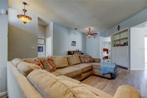 4251 FORESTER LANE, TAMPA, FL 33618 - MLS#MFRTB8474069