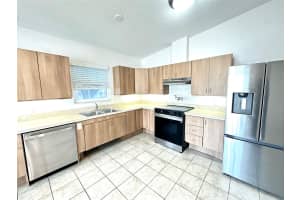 1121 DR MARTIN LUTHER KING JR STREET, ST PETERSBURG, FL 33705 - MLS#MFRTB8474070