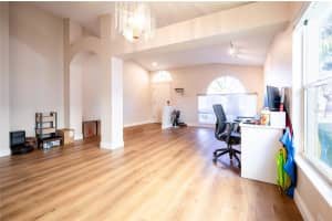 27350 NEW SMYRNA DRIVE, WESLEY CHAPEL, FL 33544 - MLS#MFRTB8474073