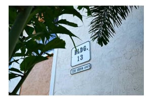 720 100TH AVENUE, ST PETERSBURG, FL 33702 - MLS#MFRTB8474077