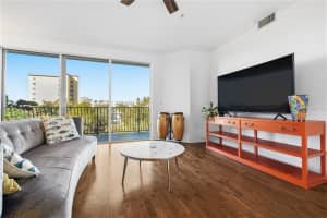 750 4TH AVENUE, ST PETERSBURG, FL 33701 - MLS#MFRTB8474082