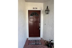 18714 WIMBLEDON CIRCLE, LUTZ, FL 33558 - MLS#MFRTB8474097