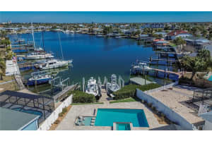 6404 LAKE SUNRISE DRIVE, APOLLO BEACH, FL 33572 - MLS#MFRTB8474134